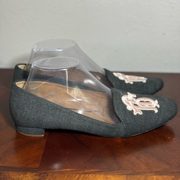 Tory Burch Shoes - Tory Burch Gray Fabric Pink Logo Slip On Loafer